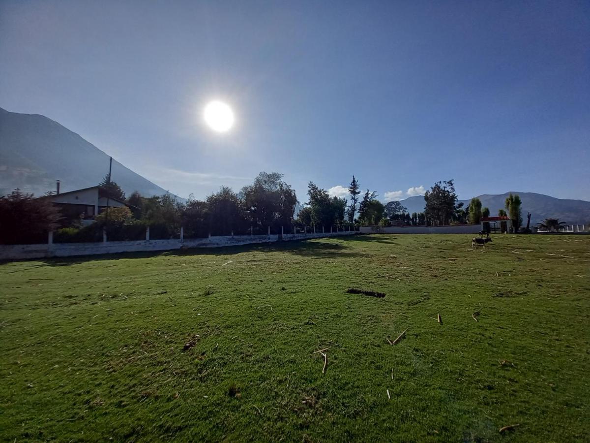 Bonanza Hospedaje Otavalo Bagian luar foto